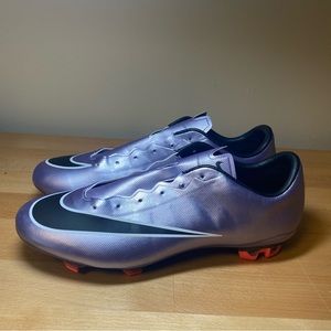 Boy’s Nike “Mercurial Veloce II” Cleats